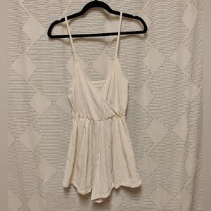American Eagle Cream Sleeveless Romper Women's Size XS